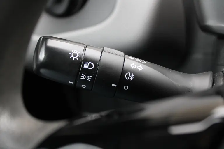 Peugeot 108 1.0 e-VTi Active 5-deurs airco, elektrische bediende ramen voor, bluetooth handsfree afbeelding 15