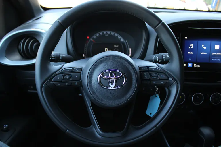 Toyota Aygo X 1.0 VVT-i S-CVT Pulse Achteruitrijcamera, Bluetooth, Cruise Control Adaptief, Apple Carplay/Android Auto afbeelding 25