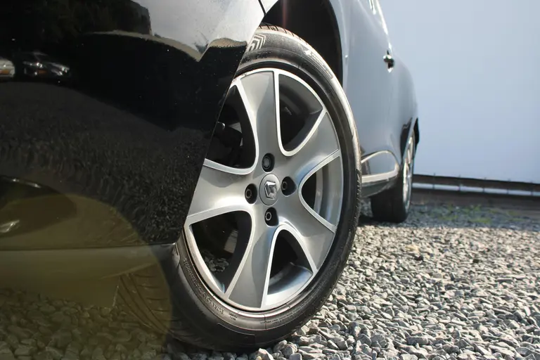 Renault Clio Estate 0.9 TCe Night&Day afbeelding 3