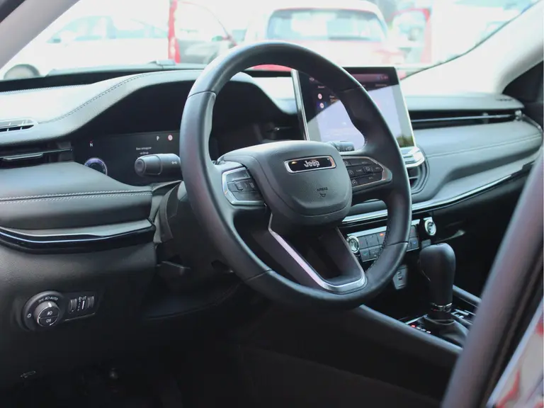 Jeep Compass 1.5T e-Hybrid Altitude Rondomzicht Camera, Stoelventilatie & -verwarming, Cruise & Climate Control afbeelding 5