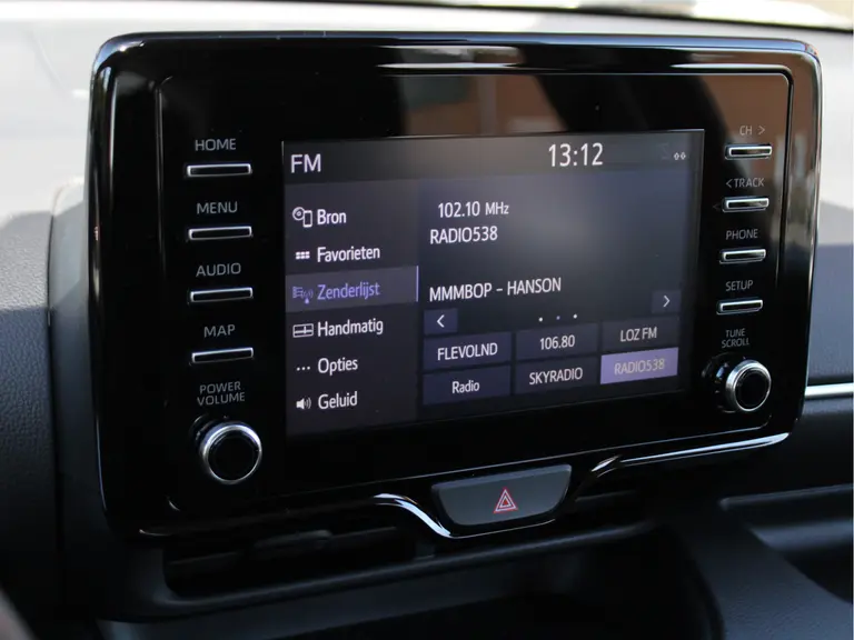 Toyota Yaris 1.5 Hybrid Active Automaat Adaptieve Cruise en Climate Control, Carplay/Android Auto, Achteruitrijcamera afbeelding 20