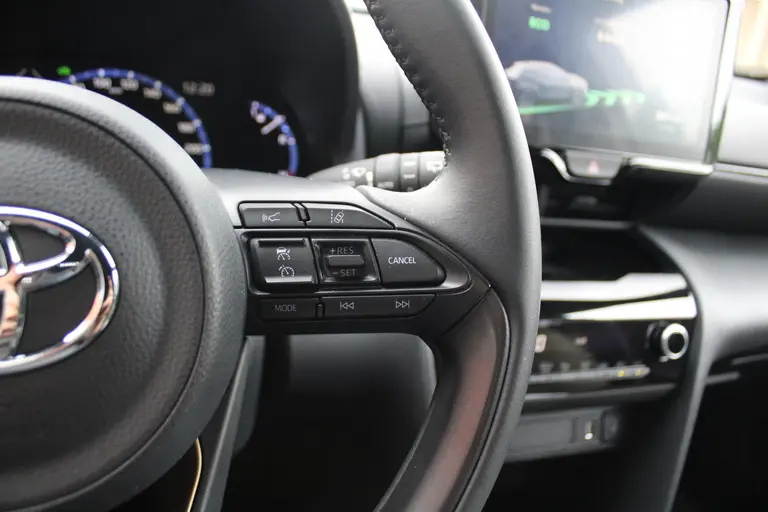Toyota Yaris Cross 1.5 Hybrid Explore , Automaat, Applecarplay/Androidauto, Parkeersensoren voor en achter afbeelding 22