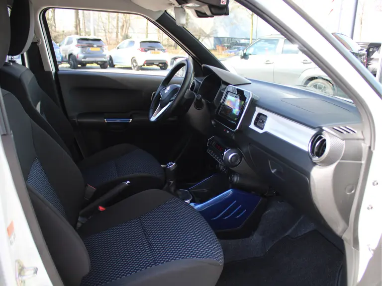 Suzuki Ignis 1.2 Smart Hybrid Style Navigatie, Achteruitrijcamera, Cruise Control, Stoelverwarming afbeelding 22
