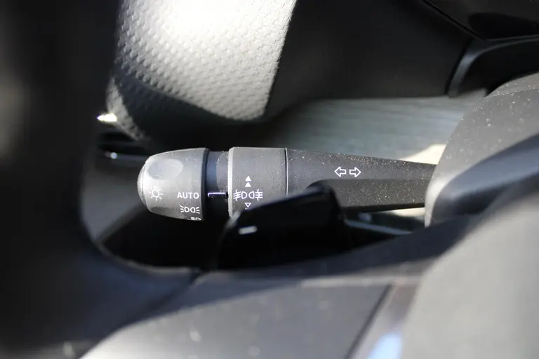 Citroën C5 X 1.6 Plug-in Hybrid 225 Shine Panoramadak, Stuur- en stoelverwarming, Navigatie afbeelding 14