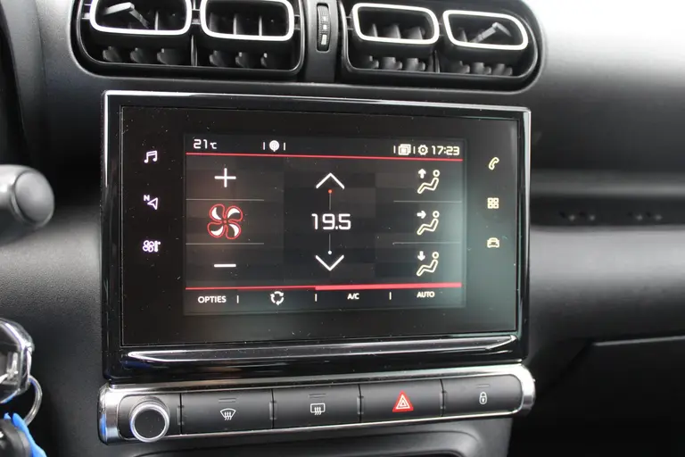 Citroën C3 Aircross 1.2 PureTech S&S Shine Automaat, Cruise control, Applecarpl./Andr. Auto, Airco afbeelding 25