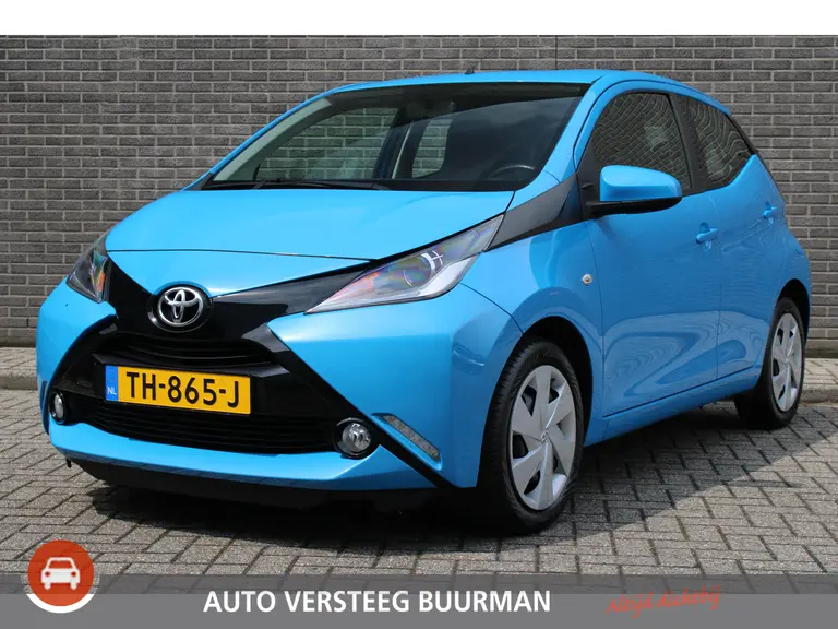Toyota Aygo 1.0 VVT-i x-nav Achteruitrijcamera, Navigatie, Airco, Bluetooth afbeelding 1