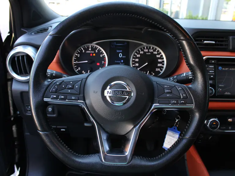Nissan Micra 0.9 IG-T 90PK N-Connecta Navigatie, Rondomzichtcamera, Dodehoekdetectie, Parkeersensoren Achter afbeelding 19