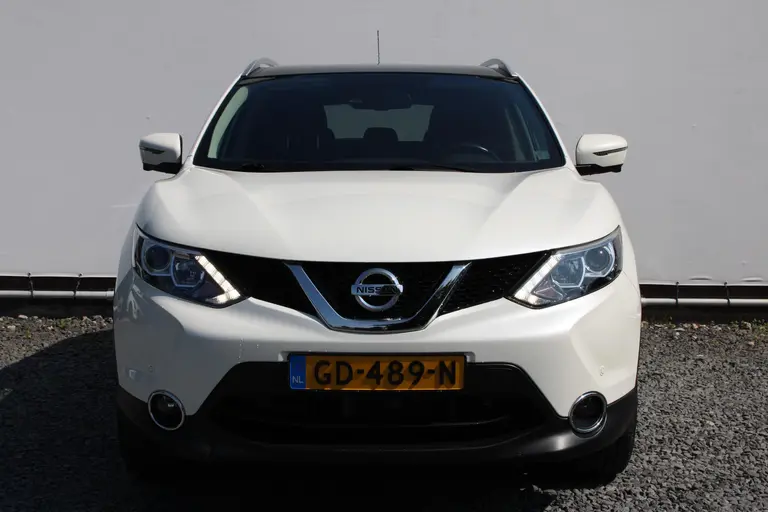 Nissan QASHQAI 1.2 Connect Edition Lage kilometerstand, Dealeronderhouden, Eerste eigenaar afbeelding 11