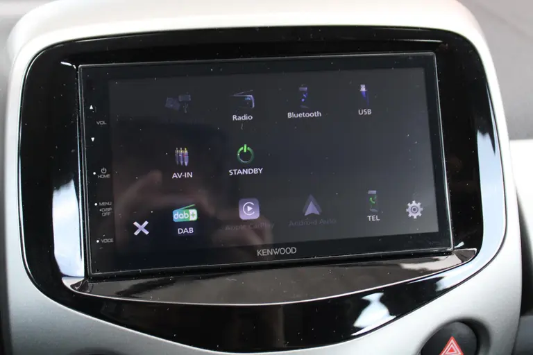 Peugeot 108 1.0 e-VTi Active Automaat Apple Carplay/Android Auto afbeelding 23