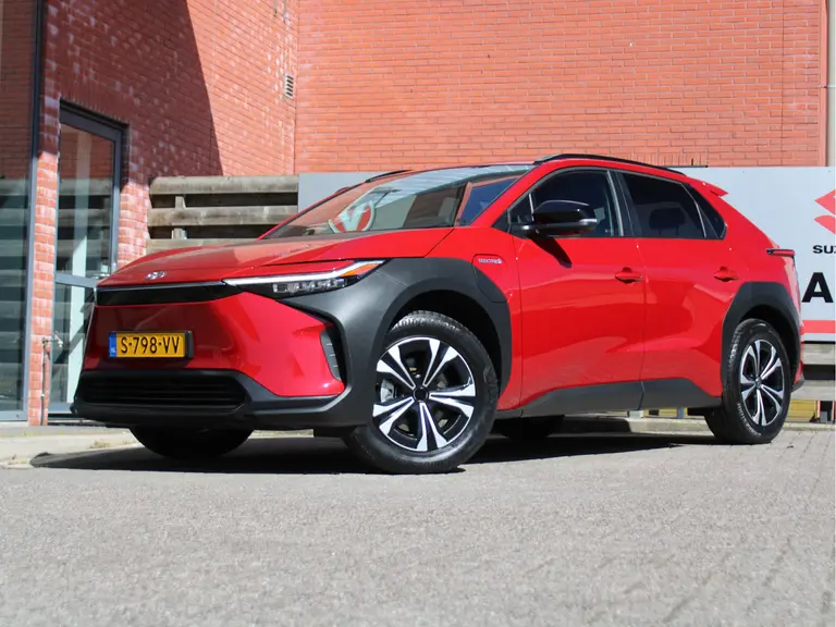 Toyota Bz4x Dynamic 71 kWh 3-fase Trekhaak, Elektrisch Verstelbare Bestuurdersstoel, Voorruit-, Stuur- en Stoelverwarming afbeelding 13