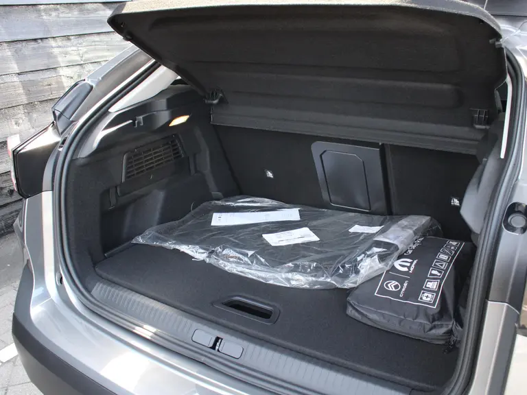 Citroën C4 Max 1.2 Hybrid 136PK e-DCS6 Automaat Navigatie, Rondomzichtcamera, Headup, Adaptieve Cruise, Keyless, Stuur, Stoel en Voorruitverwarming afbeelding 12