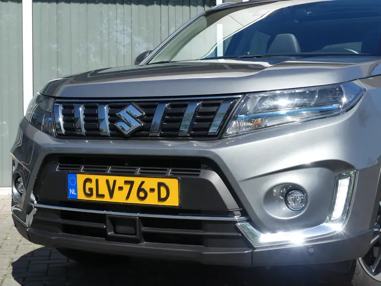 Suzuki Vitara 1.5 Hybrid Style Automaat, Panoramadak, Navigatie afbeelding 28