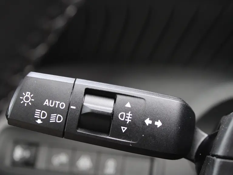 Citroën C3 Aircross Plus 1.2 Turbo 100pk Achteruitrijcamera, Climate Control, Cruise Control, Apple Car Play, Android Auto Navigatie afbeelding 27