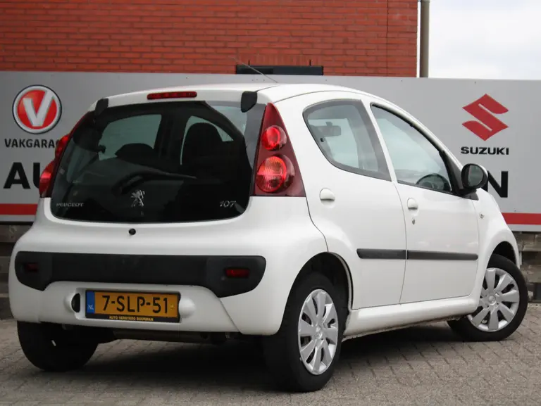 Peugeot 107 1.0 Active afbeelding 14