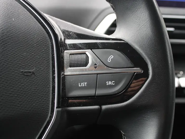 Peugeot 3008 Allure 1.2 PureTech 130PK Trekhaak, AppleCarPlay/AndroidAuto Navigatie, Lichtmetalen velgen, Parkeerhulp voor & achter afbeelding 24