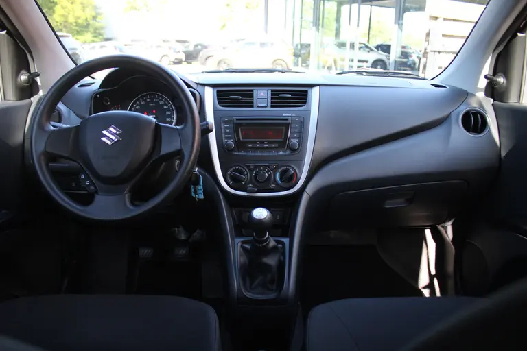 Suzuki Celerio 1.0 Comfort 68PK Airco, Bluetooth, LED Dagrijverlichting, Elektrische Ramen Voor afbeelding 21