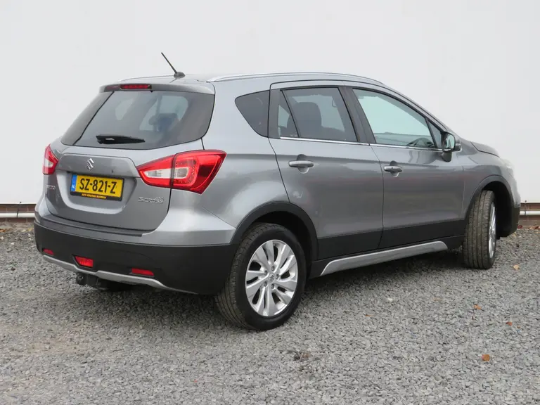 Suzuki S-Cross Boosterjet Exclusive, Automaat, Trekhaak, Camera, Keyless afbeelding 3
