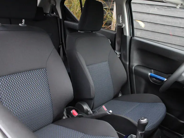 Suzuki Ignis 1.2 Smart Hybrid 83PK Style 6 jaar Garantie! Navigatie, Keyless, Climate en Cruise-Control afbeelding 12