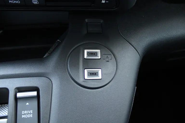 Citroën Berlingo 1.5 BlueHDi 130 EAT8 S&S L1 Automaat Cruise/Climate control, Apple carplay/Android auto, Mistlampen, 16"LM velgen, afbeelding 25