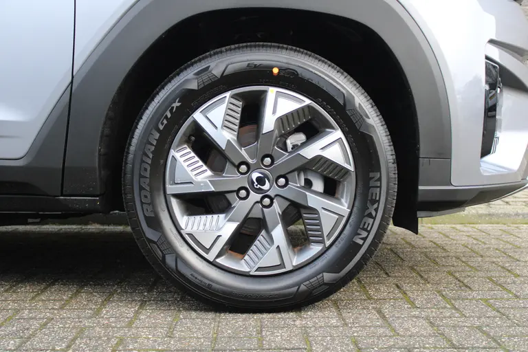 KGM Torres EVX Bronze 73.4 kWh 207pk, Iron Metal, 18"inch LM velgen 7 jaar garantie! afbeelding 27