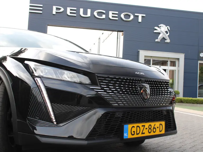 Peugeot 408 Allure 1.6 HYbrid 180PK EAT8 Automaat Navigatie, Rondomzichtcamera, Keyless, Parkeersensoren Voor & Achter, Draadloze Telefoonlader afbeelding 3