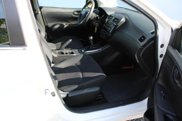 Nissan Pulsar 1.2 DIG-T Visia, Cruise Control en Bluetooth. afbeelding 12