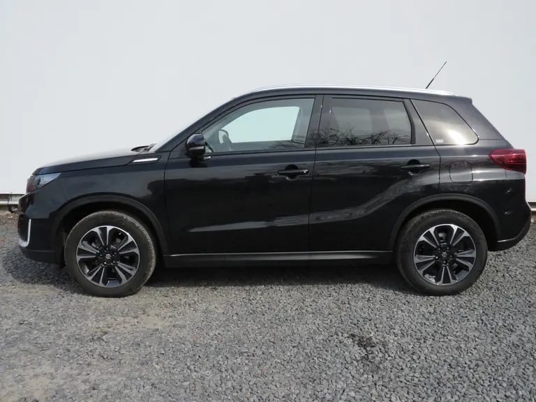 Suzuki Vitara 1.5 Hybrid Style AllGrip, Automaat, Panoramadak, Parkeersensoren, Alcantara/leer, ZEER COMPLEET! afbeelding 2