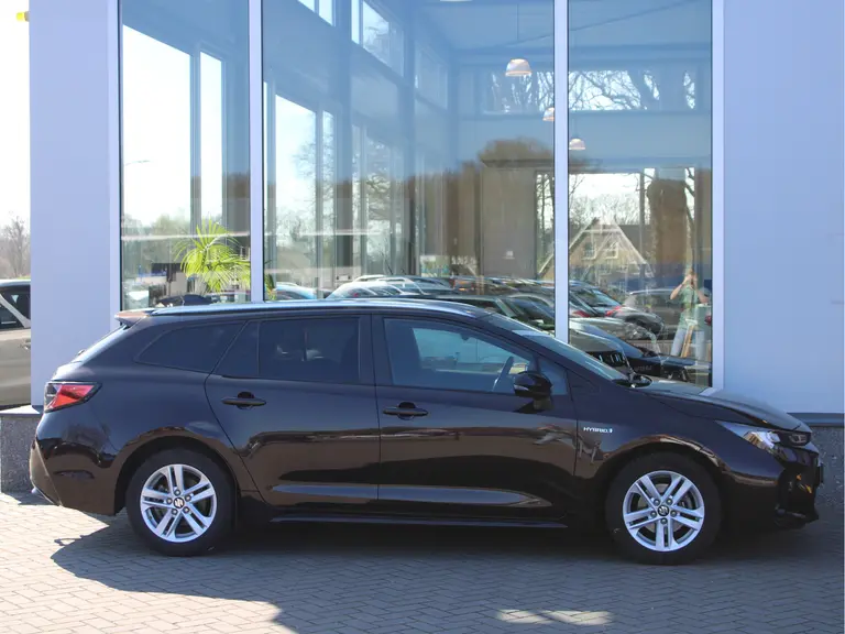 Suzuki Swace 1.8 Hybrid Select Voorruit-, Stuur- en Stoelverwarming, Adaptieve Cruise en Climate Control afbeelding 10