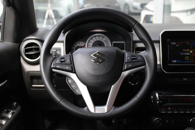 Suzuki Ignis 1.2 Smart Hybrid Style Automaat Navigatie, Achteruitrijcamera, Cruise Control, Stoelverwarming afbeelding 27