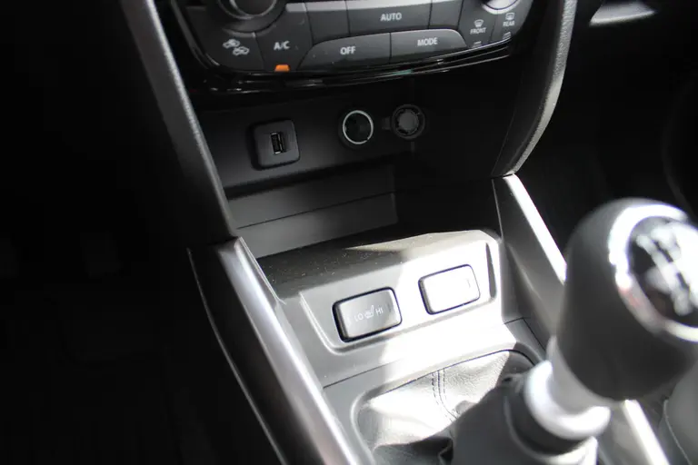 Suzuki Vitara 1.4 Boosterjet Style Smart Hybrid , Panoramdak, NIEUW met 6 JAAR GARANTIE! afbeelding 21