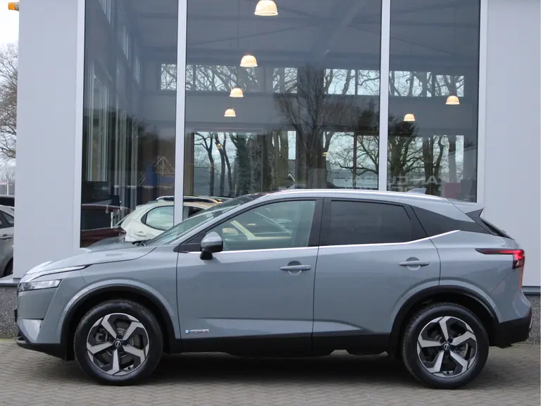 Nissan QASHQAI 1.5 e-Power 190PK N-Connecta Design Pack Automaat Panoramadak, Multimediasysteem, Parkeercamera 360, Cruise control, Climate control, Lane departure, Rijklaarprijs! afbeelding 13