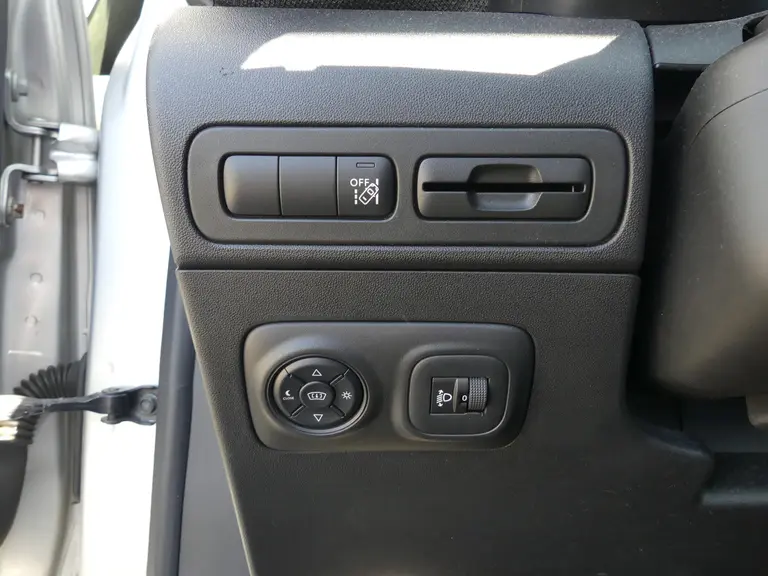 Citroën C3 Aircross 1.2 PureTech S&S Shine 110pk Automaat Trekhaak Schuifkantel dak, All Season banden afbeelding 12