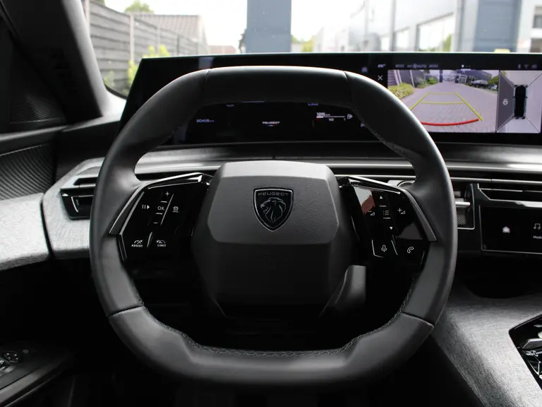 Peugeot 3008 Allure 1.2 Hybrid 136PK e-DCS6 Automaat Navigatie, Rondomzichtcamera, Stoel & Stuurwielverwarming, Keyless, Draadloze Telefoonlader afbeelding 20