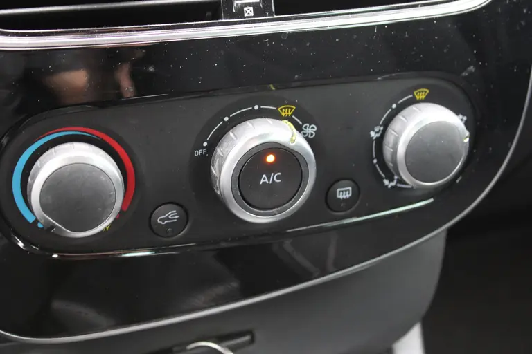 Renault Clio 0.9 TCe Limited , Cruise Control en Navigatie en maar 54000 km!! afbeelding 15