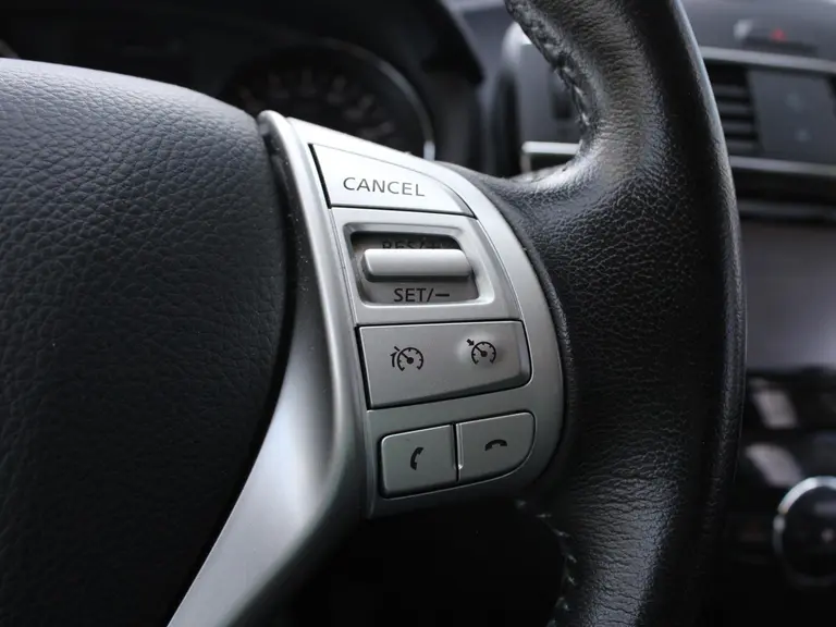Nissan Pulsar 1.2 DIG-T Connect Edition Navigatie, Achteruitrijcamera, Trekhaak Afneembaar, Keyless Entry & Start afbeelding 19