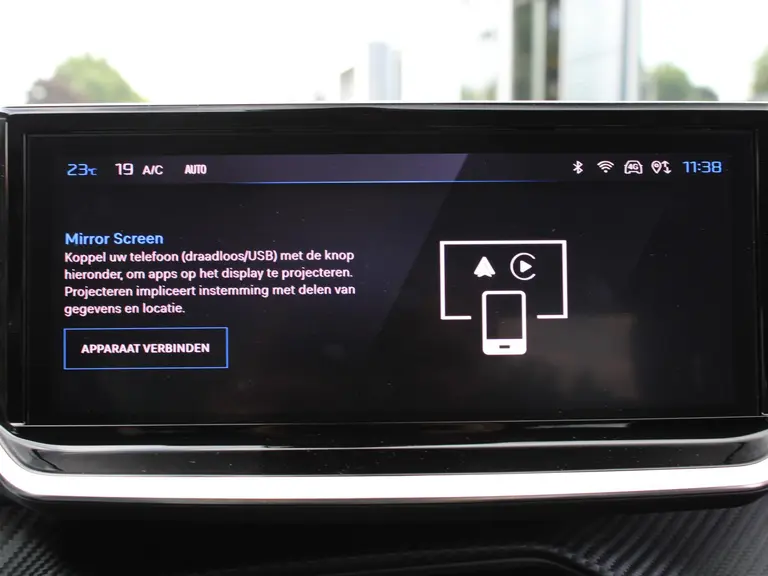 Peugeot e-208 Allure 51 kWh 156PK Navigatie, Rondomzichtcamera, Parkeersensoren, Apple Carplay, Android Auto afbeelding 27