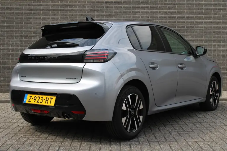Peugeot 208 Hybrid 100 e-DCS6 Allure Automaat, Navigatie, Applecarpl./Andr. Auto, Achteruitrijcamera, CruiseControl afbeelding 4