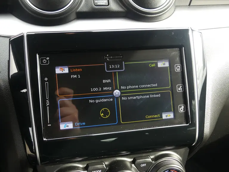 Suzuki Swift 1.2 Style Smart Hybrid Cruise Control, Navigatie, Climate Control achteruitrijcamera afbeelding 19