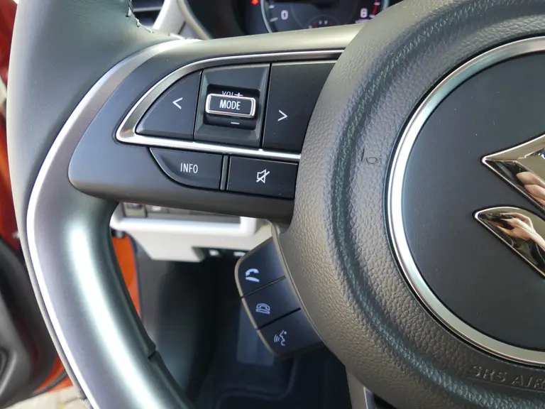 Suzuki Swift 1.2 Select Smart Hybrid, Nieuw uit voorraad leverbaar Leverbaar, Black Rhino pakket, 6 jaar garantie afbeelding 13