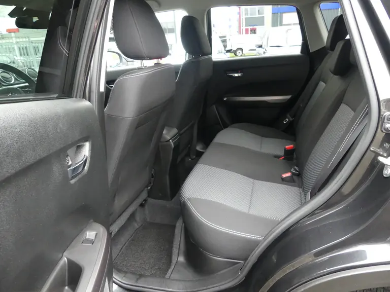 Suzuki Vitara 1.5 Hybrid Select Automaat, All season banden, adaptive Cruise, Camera afbeelding 21