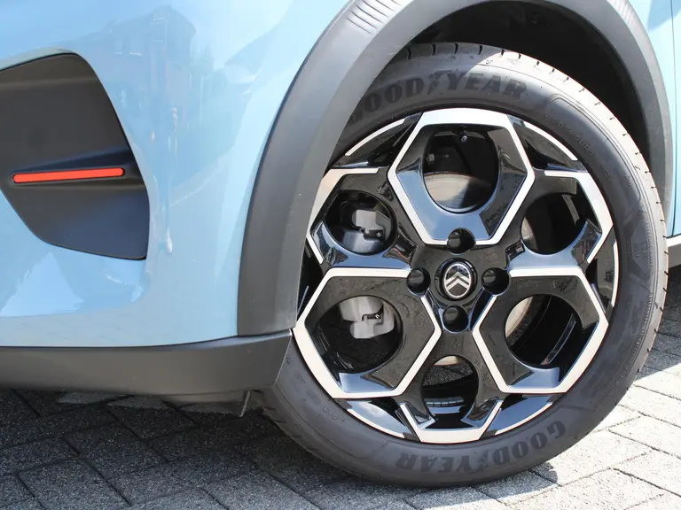 Citroën C3 Max 1.2 Turbo 100pk Navigatie, Achteruitrijcamera, Climate Control, Cruise Control, Apple Carplay, Android Auto afbeelding 2