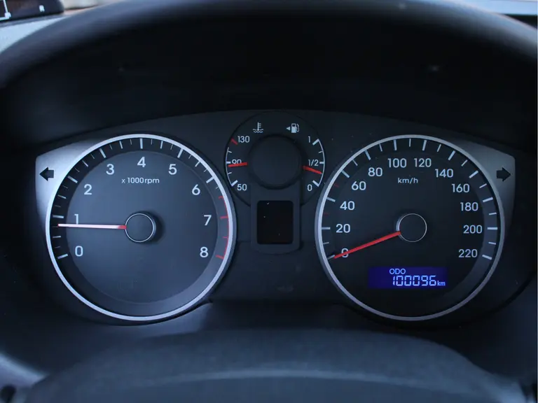Hyundai i20 1.2i i-Motion 5-Deurs Afneembare Trekhaak, Airco, Parkeersensoren Achter, Radio/CD Speler afbeelding 24