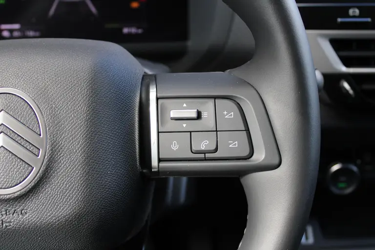 Citroën Ë-C4 Max 156pk Extended range 54 kWh Automaat, Airco, HUD, Applecarpl./Andr. Auto, Navigatie, Verw. Voorruit afbeelding 17