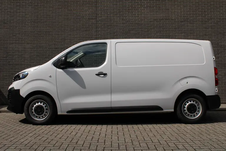 Peugeot Expert 2.0 BlueHDi 145 L2 Trekhaak, Airco, CruiseControl, Applecarpl./Andr. Auto, Navigatie, Achteruitrijcamera afbeelding 4