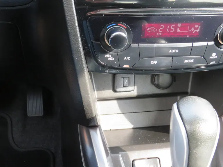 Suzuki Vitara 1.4 Boosterjet AllGrip Stijl/Style, Automaat, All-Seasonbanden, Panoramadak, Parkeersensoren, ZEER COMPLEET! afbeelding 22