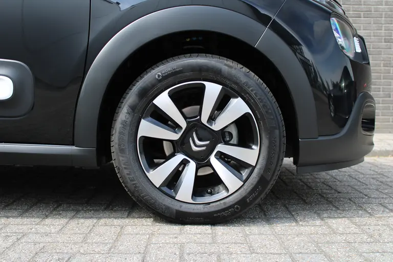 Citroën C3 1.2 PureTech Max 110pk, Automaat, Keyless Entry/Start, Airco, DAB, CruiseControl afbeelding 30
