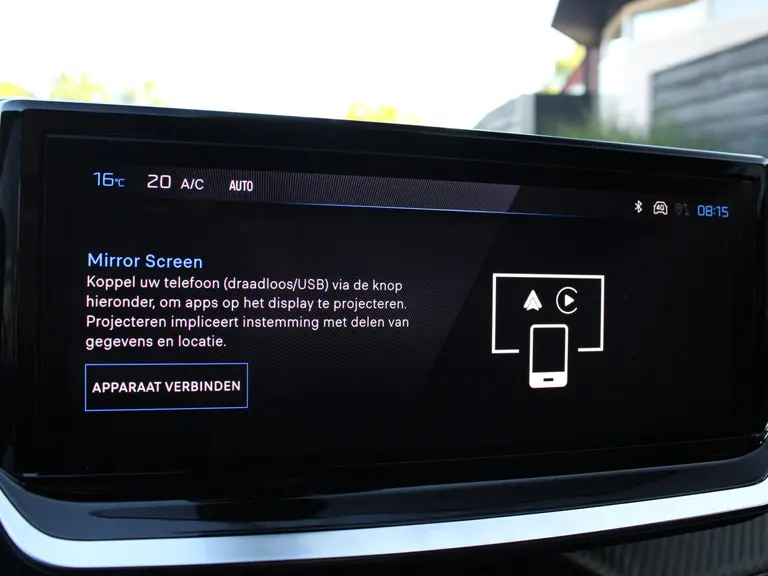 Peugeot 2008 GT 1.2 Hybrid 145PK Automaat Navigatie, Camera 360, Adaptieve cruise control, Lichtmetalen velgen afbeelding 22