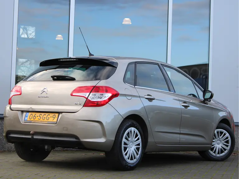 Citroën C4 1.6 VTi Tendance Automaat Trekhaak, Cruise en Climate Control, Dimmende Binnenspiegel afbeelding 15