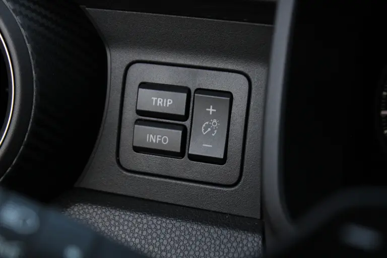 Suzuki Ignis 1.2 Smart Hybrid Select Stoelverwarming, Achteruitrijcamera, Airco, Verwarmde Buitenspiegels, Bluetooth afbeelding 32