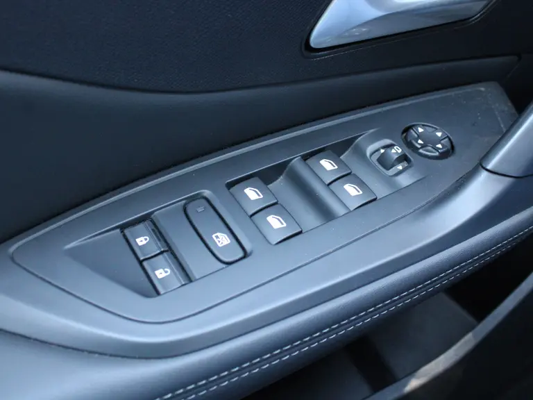 Peugeot 308 Allure Pack Business 1.2 PureTech 130PK Navigatie, Keyless, Rondomzichtcamera, Afneembare Trekhaak, Stoelverwarming afbeelding 18